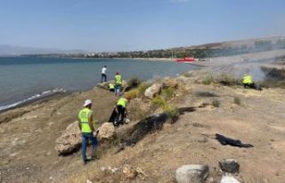 Ahlat Belediyesi’nden Van Gölü kıyılarında...